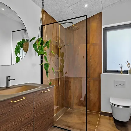 別荘 4 Bedroom Gorgeous In *